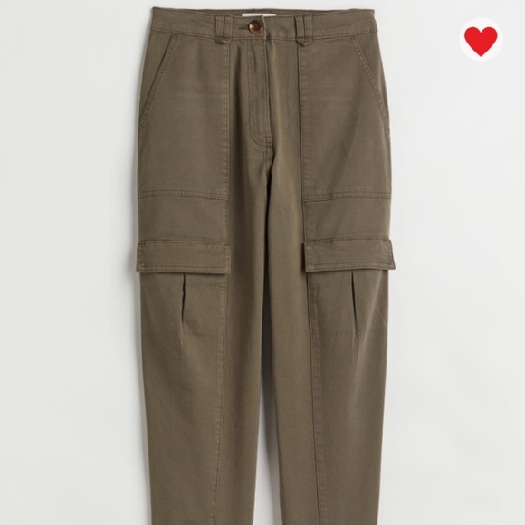 ⛔SOLD⛔🆕️ NWT H&M Cargo Pants in 'Dark Khaki Green' - Picture 7 of 14